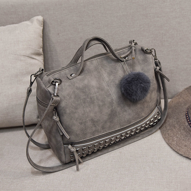 Bolso bowling con pompón – foto 8