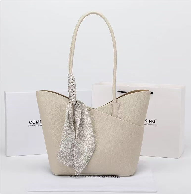 Bolso tote con pañuelo – foto 13