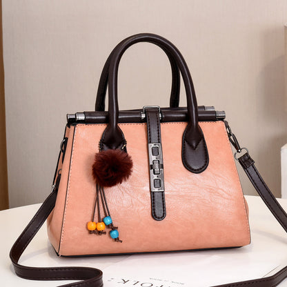 Bolso Boston con pompón – foto 13