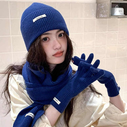 Conjunto liso de gorro, bufanda y guantes