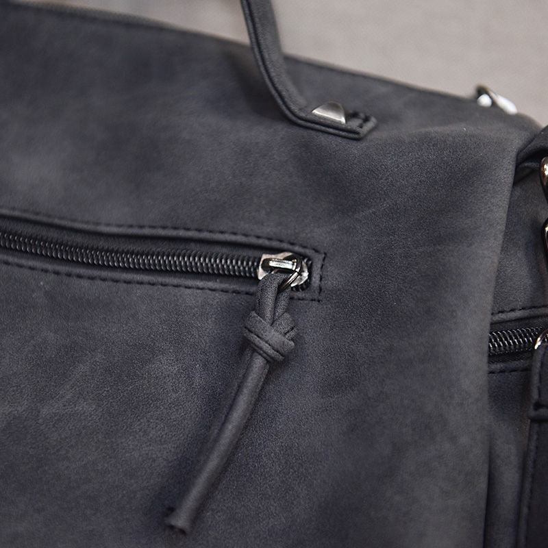 Bolso bowling con pompón – foto 3