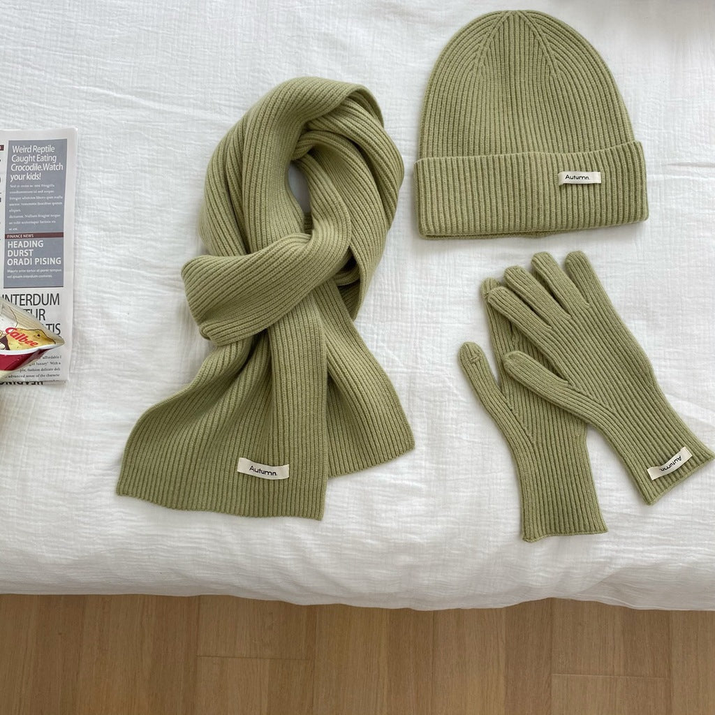 Conjunto liso de gorro, bufanda y guantes – foto 6