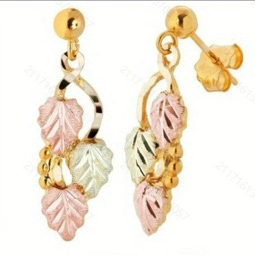 Pendientes de hojas rosas y blancas