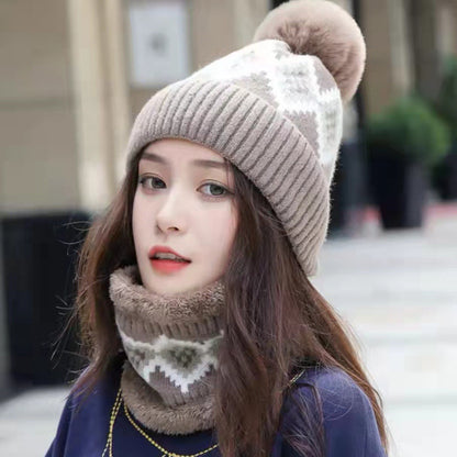 Conjunto de gorro de rombos y braga
