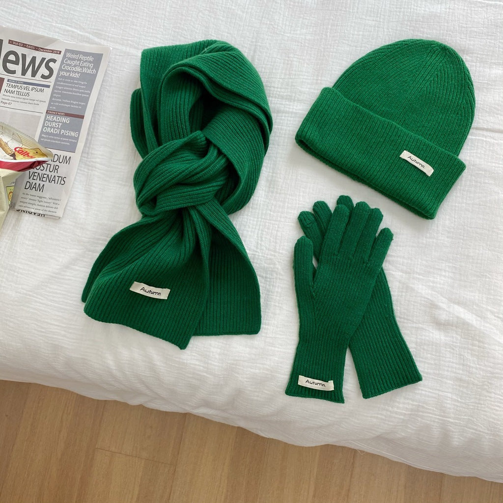 Conjunto liso de gorro, bufanda y guantes – foto 5