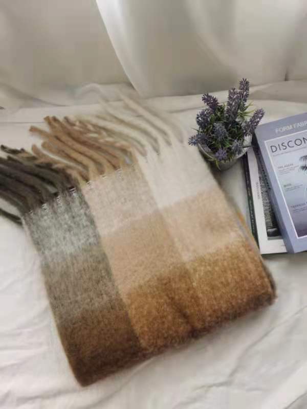 Bufanda de cuadros efecto mohair – foto 18
