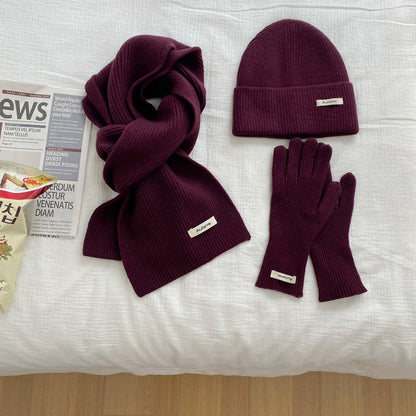 Conjunto liso de gorro, bufanda y guantes – foto 13