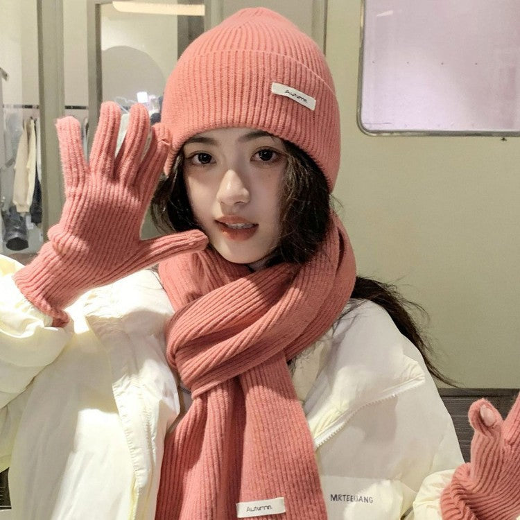 Conjunto liso de gorro, bufanda y guantes – foto 3