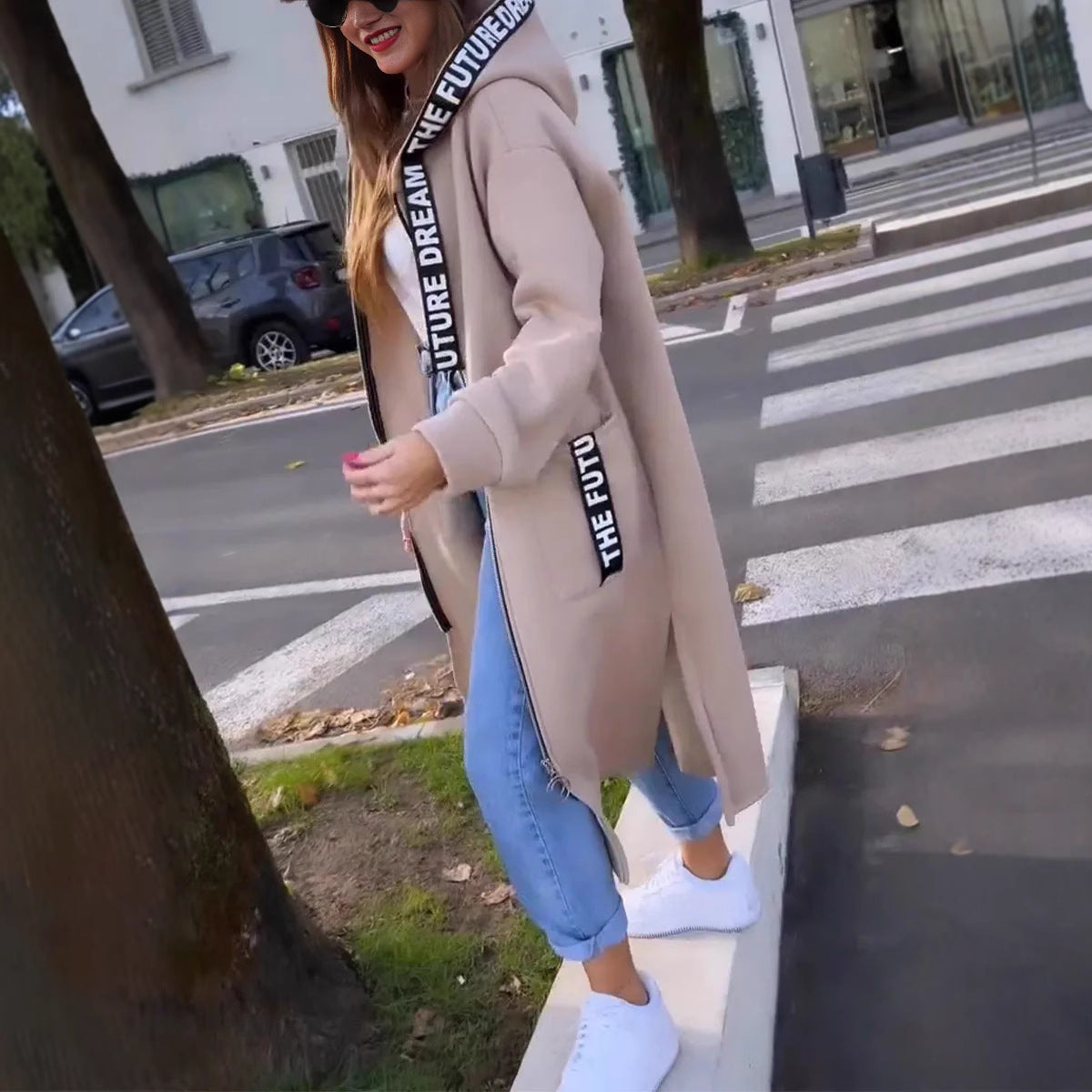 Abrigo sudadera largo con capucha – foto 3