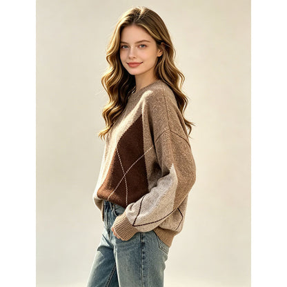 Jersey de rombos oversize en marrón – look