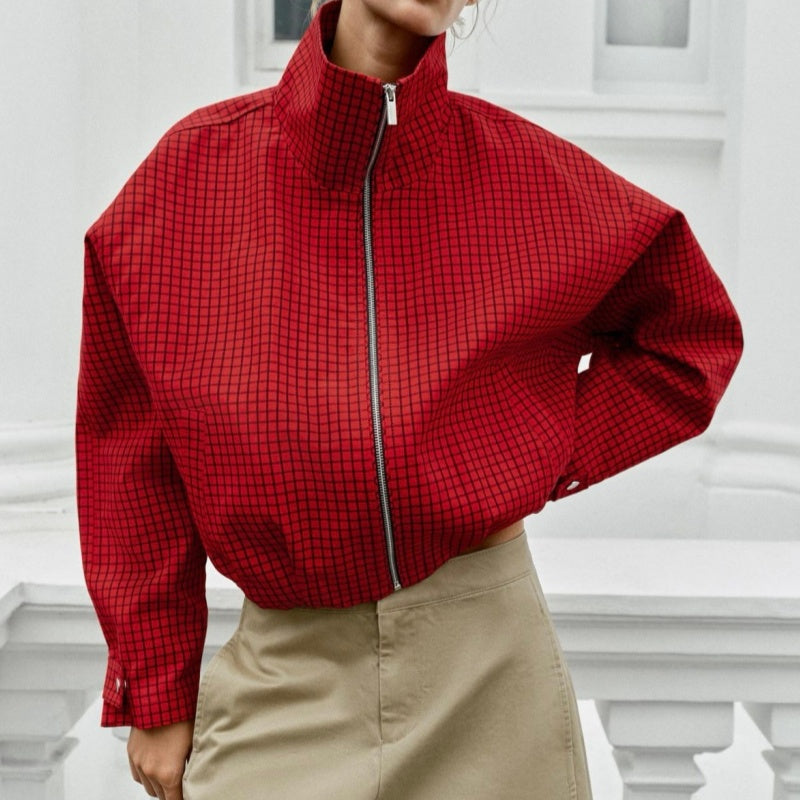 Cazadora bomber de cuadros en rojo – detalle del tejido