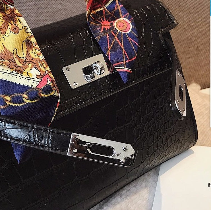 Bolso de mano con pañuelo – foto 5