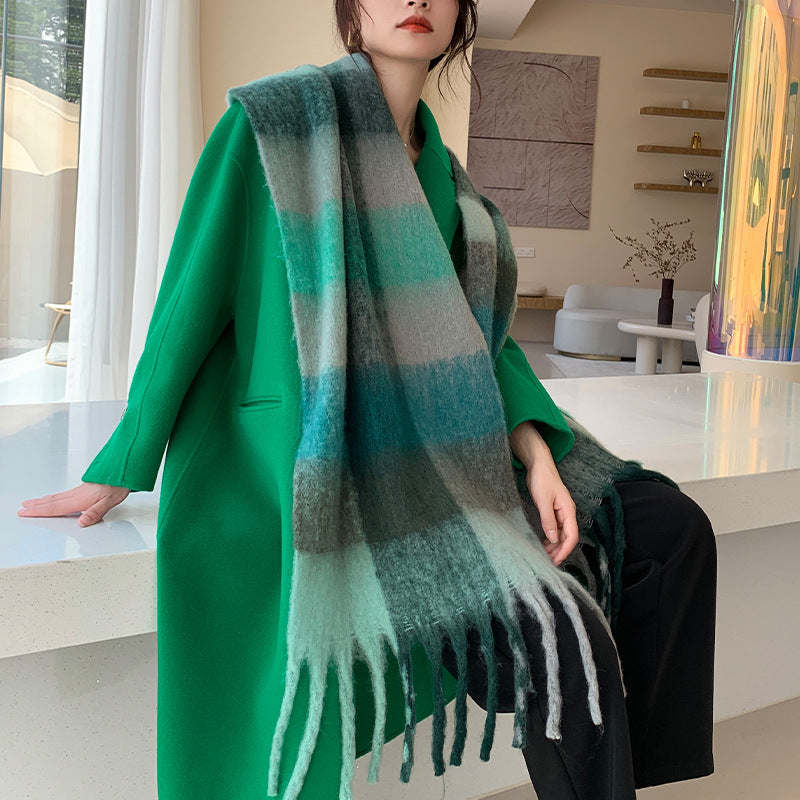 Bufanda de cuadros multicolor con flecos – foto 2
