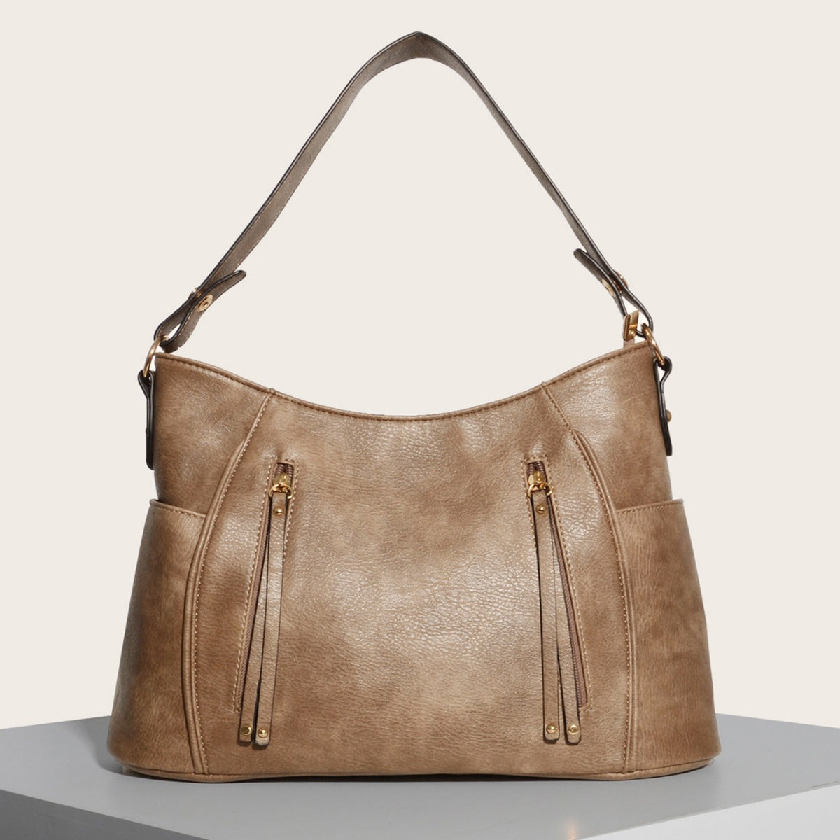 Bolso hobo con borla – foto 3
